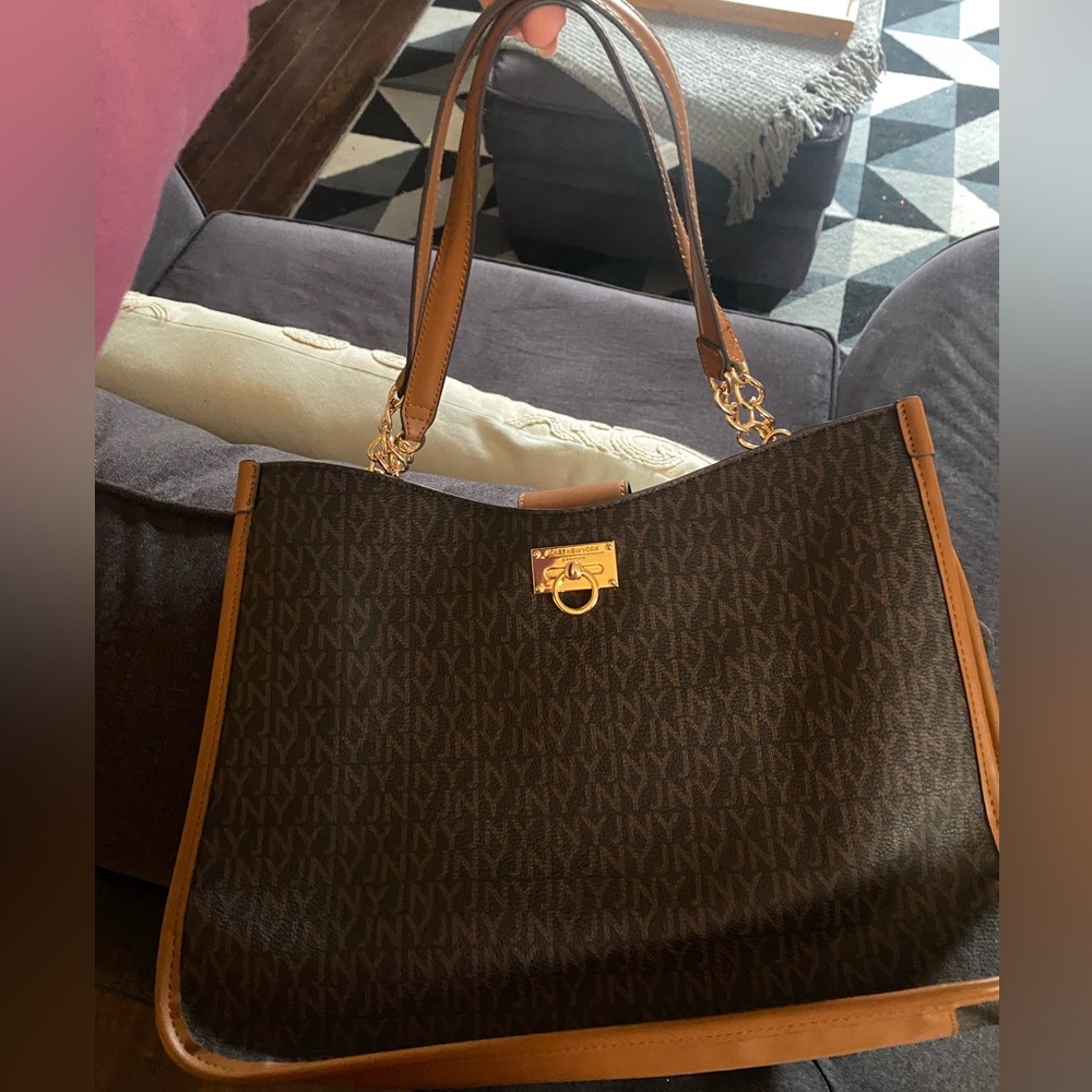 Jones New York shoulder bag